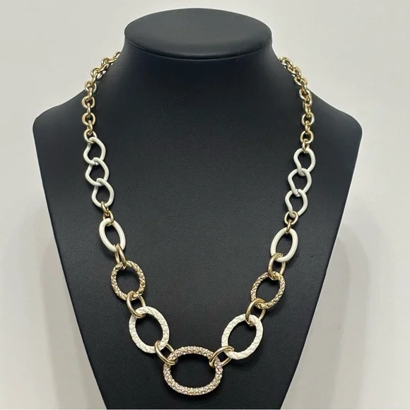 Gold and White Chain Statement Necklace - Picture 3 of 7